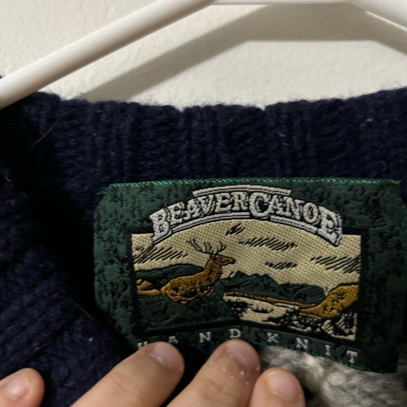 Vintage Beaver Canoe Hand Kit Sweater - Picture 2 of 4